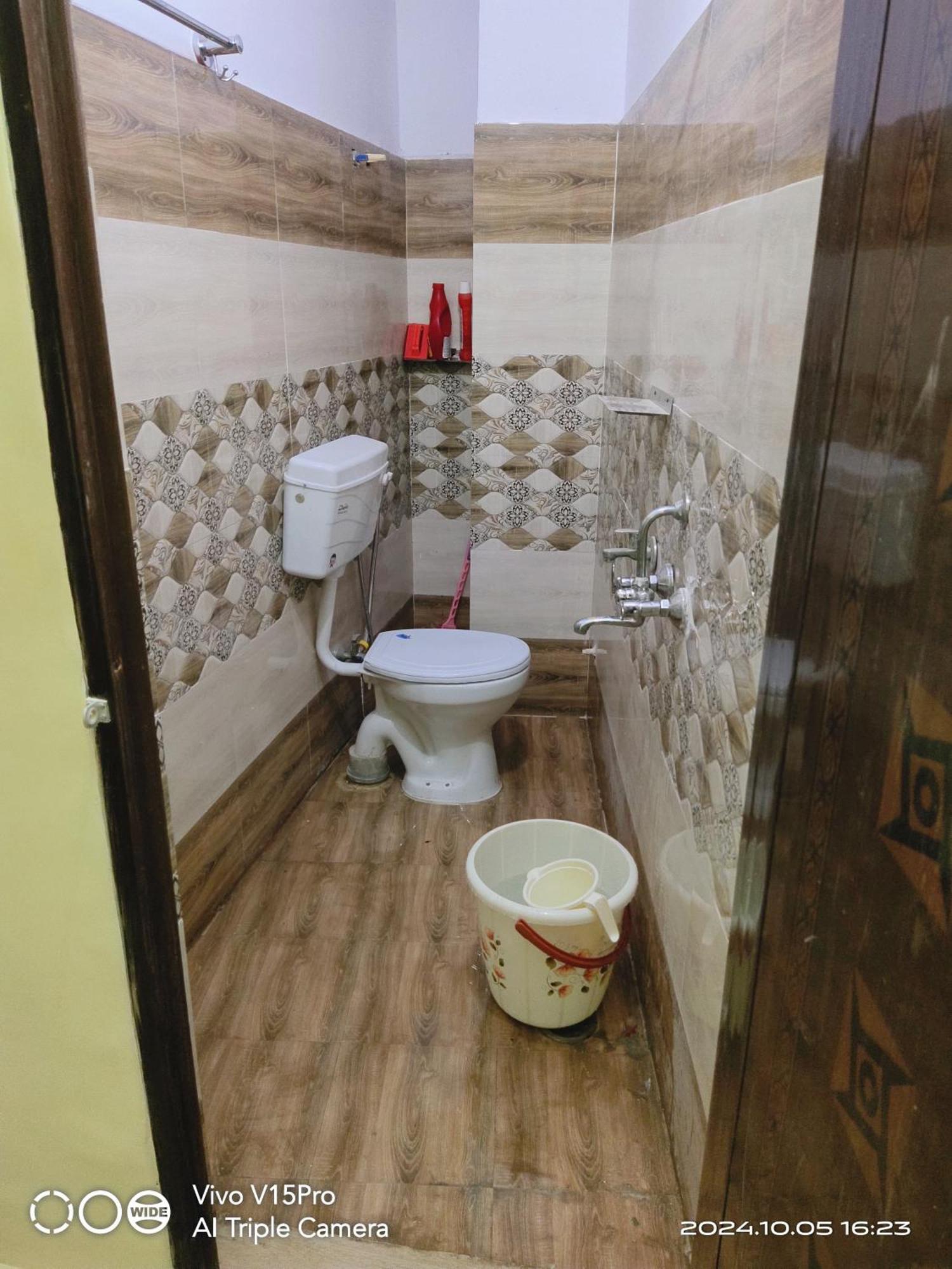 ורנאסי Incredible Banaras Inn מראה חיצוני תמונה